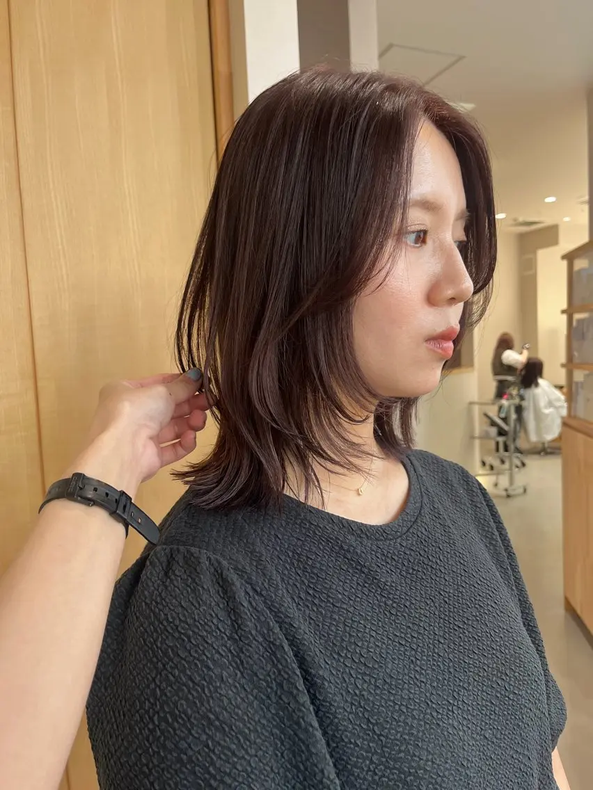 ミディアム ミディアムレイヤー レイヤーカット 平尾✨ブリーチ&ダブ ルカラー✨Tommyのヘアスタイル