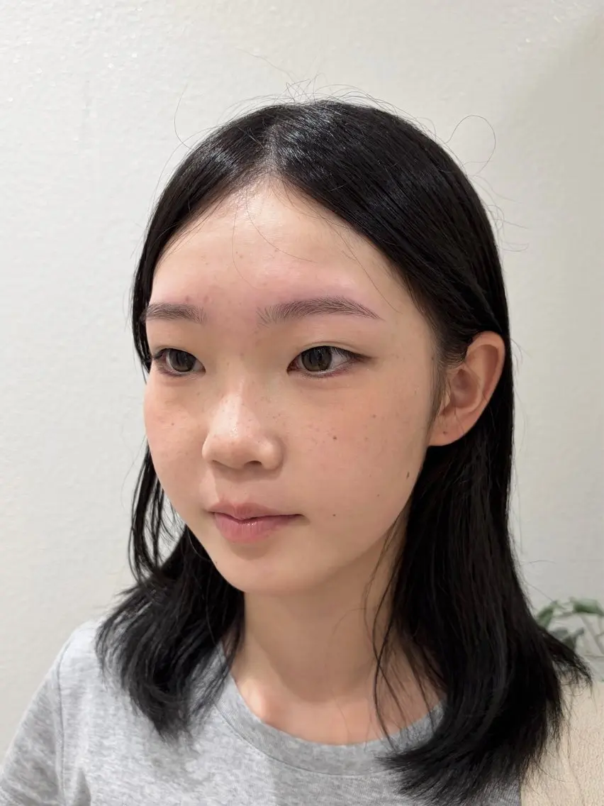 【ミニモ限定🐬】垢抜け！眉ワックス脱毛+間引き¥5400→¥3000の写真