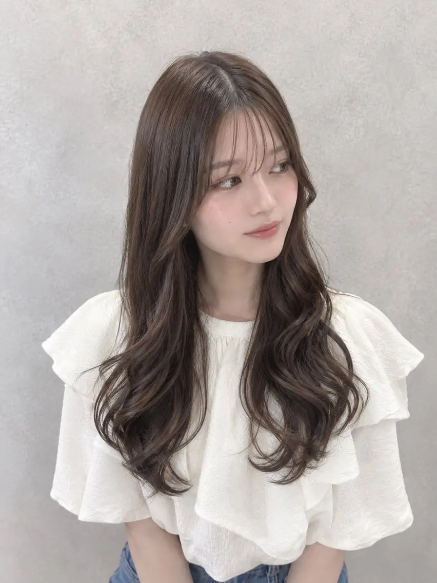 ロング カラー ブリーチ 透明感カラー グレージュ ブリーチなしカラー ヘアカラー トリートメント 【enil代表】 杉林和哉のヘアスタイル