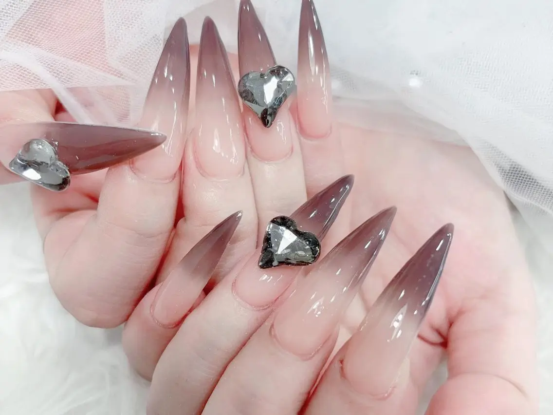 ネイル 長さ出し 韓国ネイル スカルプネイル ワンホンネイル ハンドネイル ハンドケア Akira✨ nailのネイルデザイン