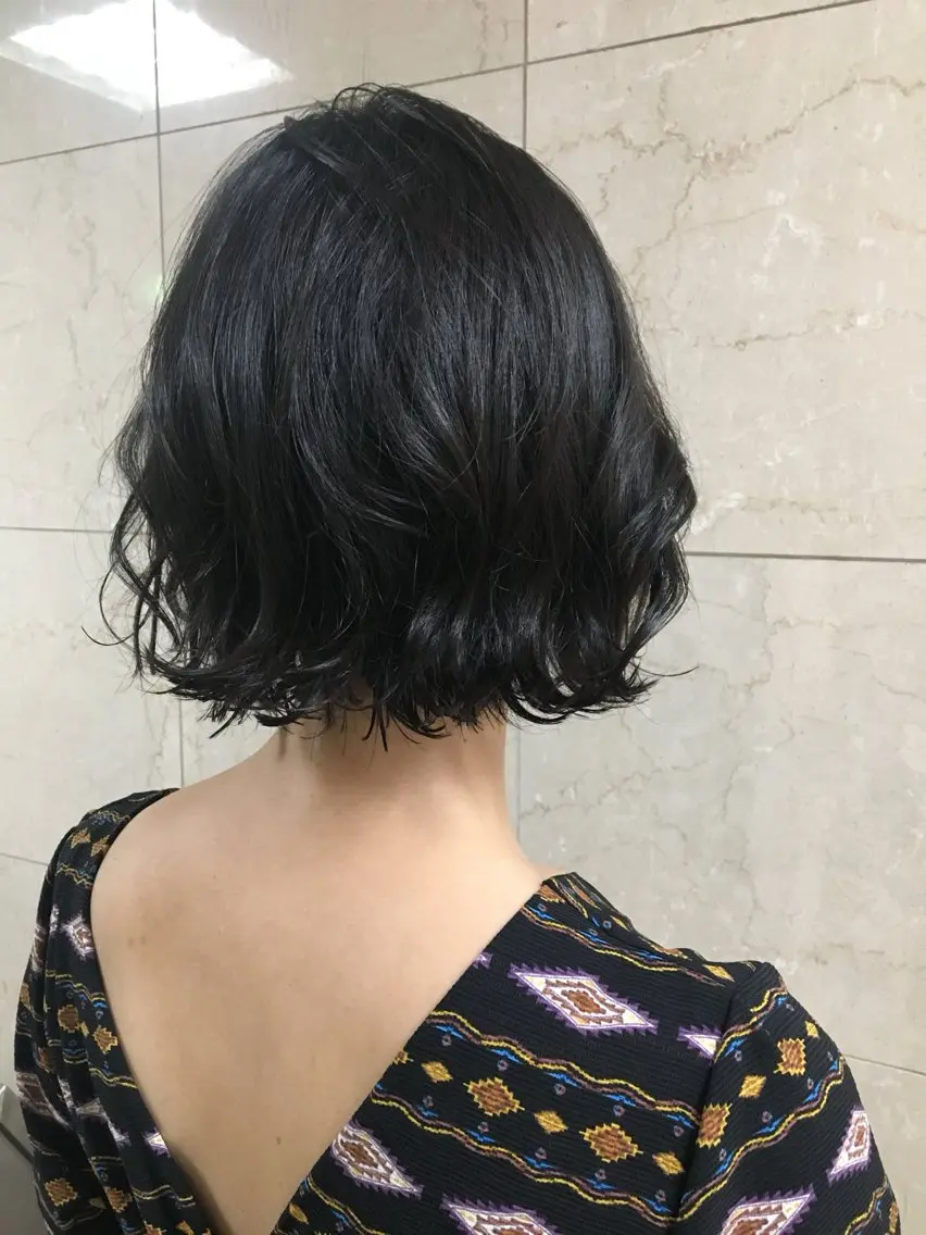 ミディアム カラー 水野 恵里加のヘアスタイル