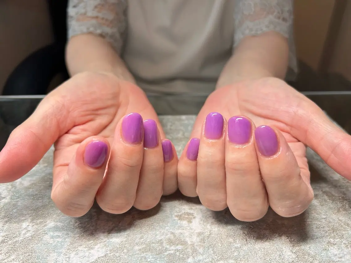 ネイル ワンカラーネイル ハンドネイル Lisa’s Salonのネイルデザイン