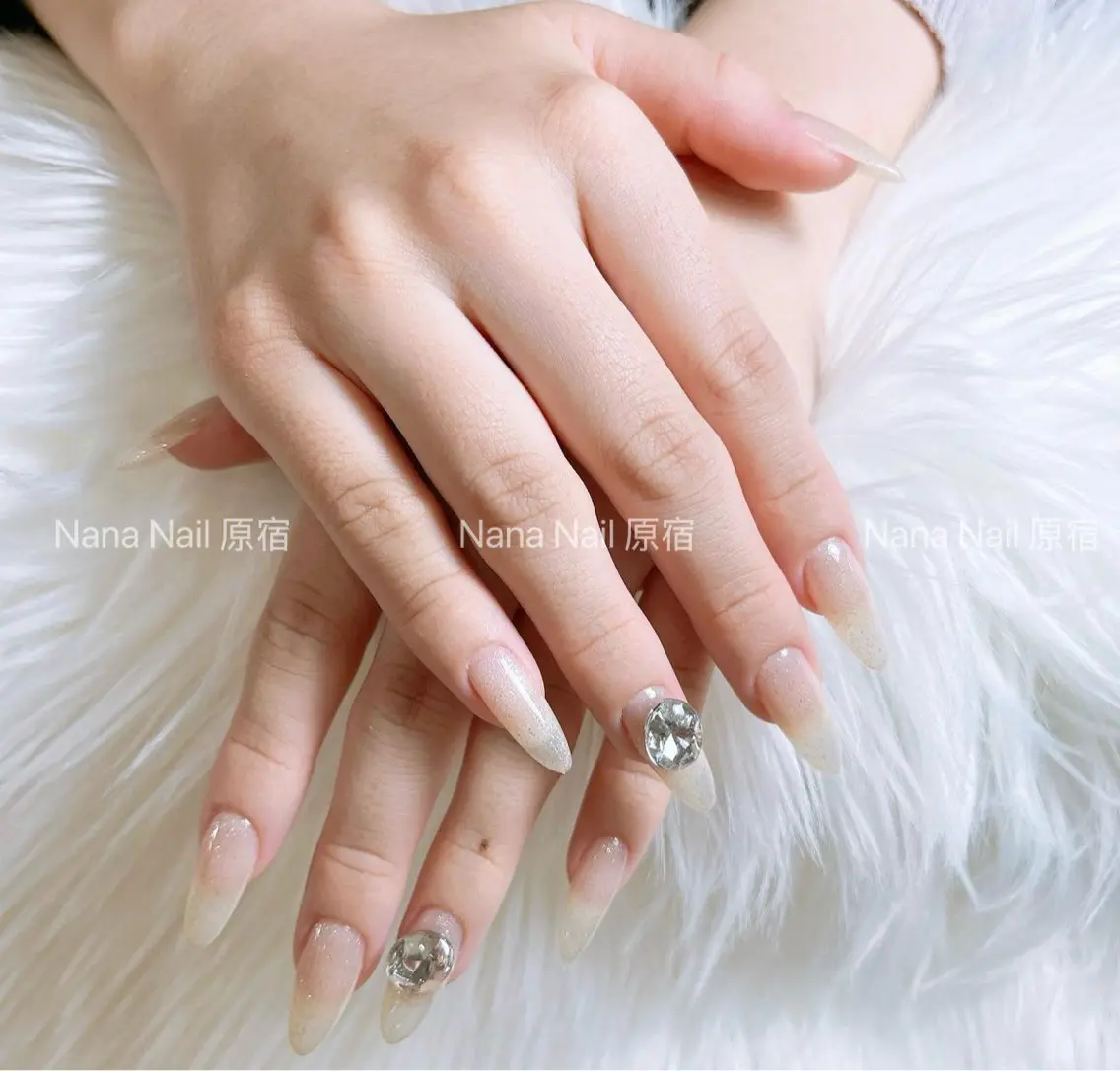ネイル ワンカラーネイル ネイルチップ ハンドネイル Unicorn Nail原宿表参道のネイルデザイン