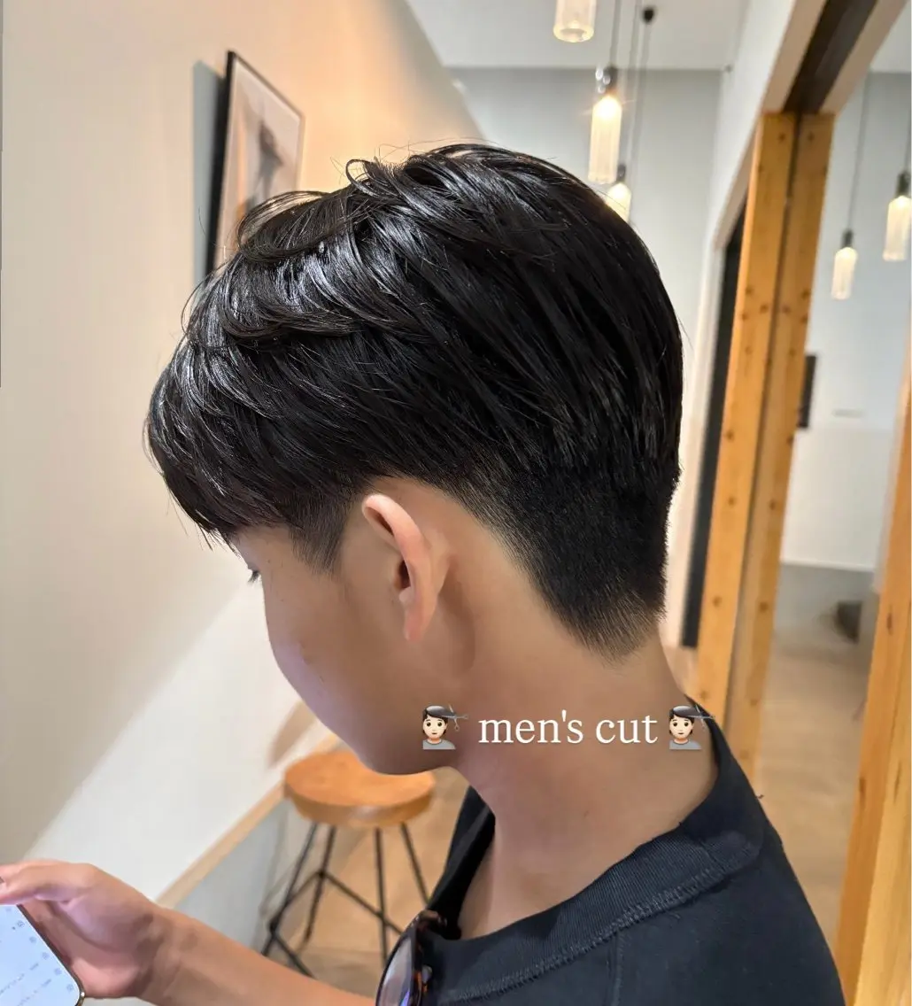 メンズ メンズ韓国風 マッシュ 刈り上げ Ryo リョウのヘアスタイル