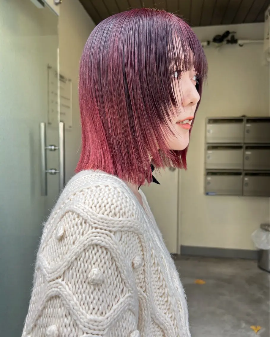 セミロング 薄暮 マツイ　レンのヘアスタイル