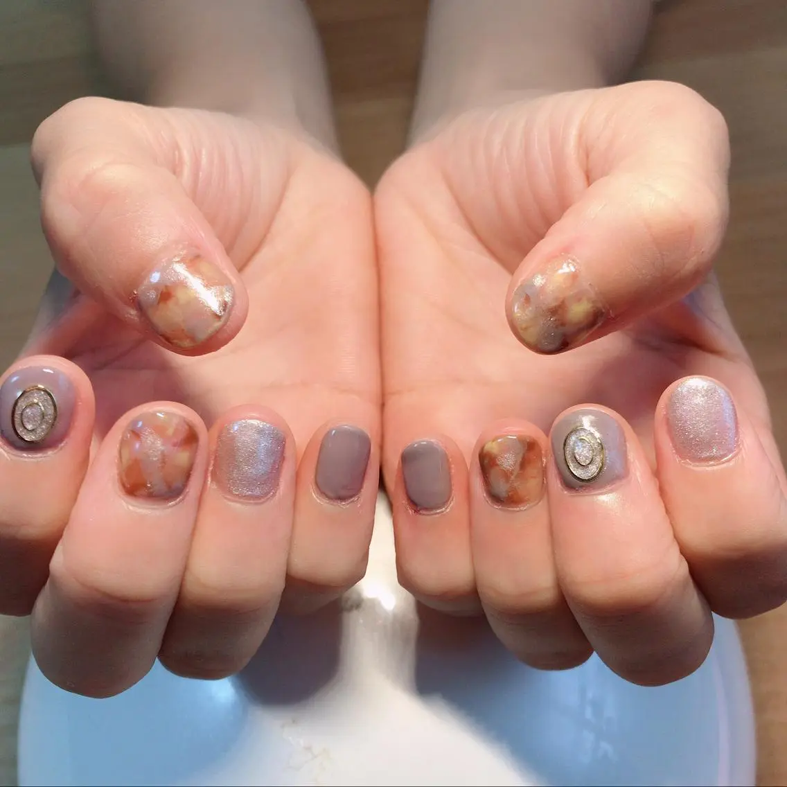 ネイル SUN&MOON REOのネイルデザイン