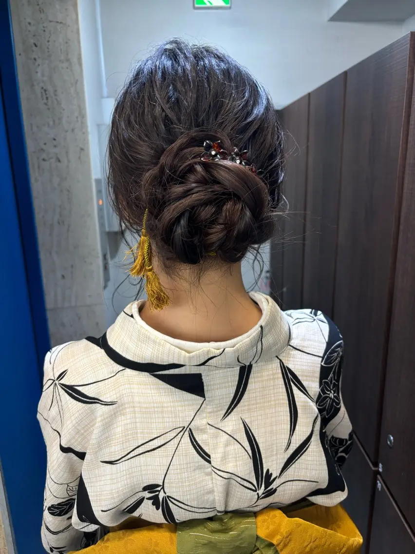 ヘアアレンジ ヘアセット 💟似合わせカットカ ラーMizuki🐕のヘアスタイル