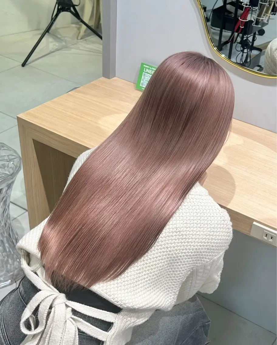 ロング カラー ベージュカラー ブリーチ ピンクカラー ピンクベージュ みすず🫧/ ハイトーンのヘアスタイル