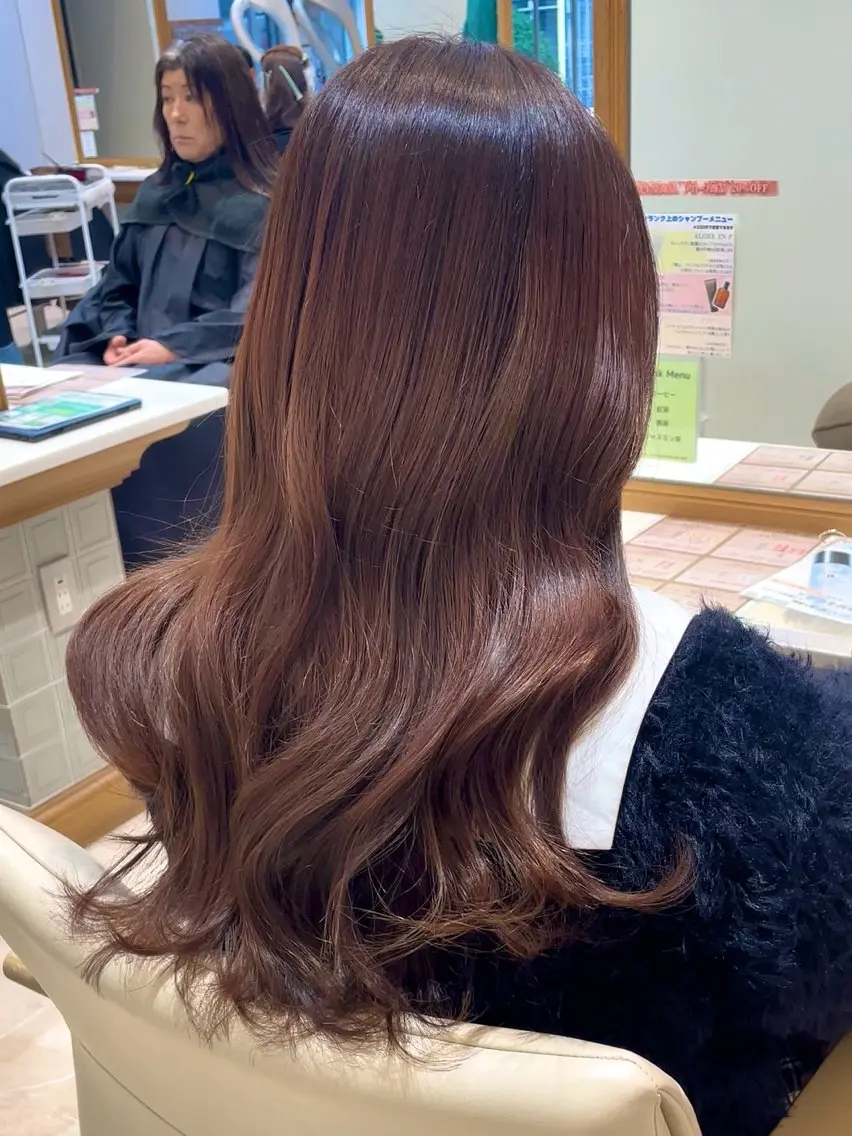 ロング カラー ピンクカラー カット ヘアカラー トリートメント 髪質改善ケア/透明感 カラー伊藤 千尋のヘアスタイル
