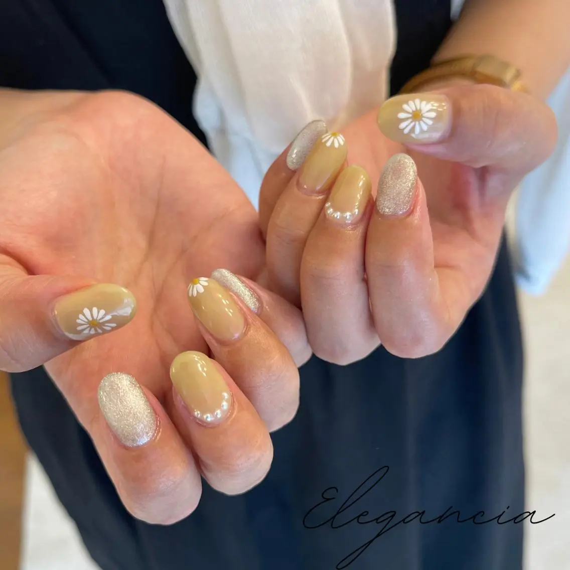 カラー ネイル ハンドネイル Elegancia. Hiromiのネイルデザイン