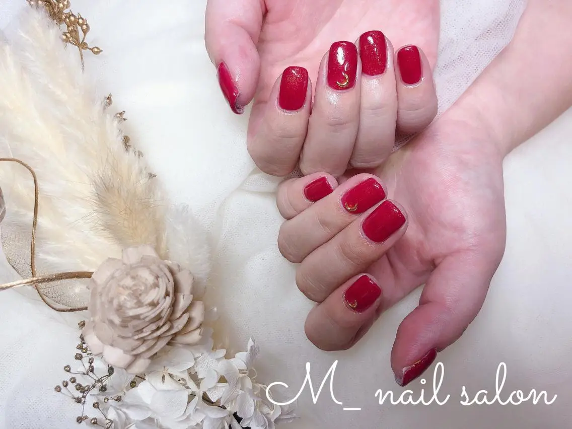 ネイル ワンカラーネイル M_ nail salonのネイルデザイン