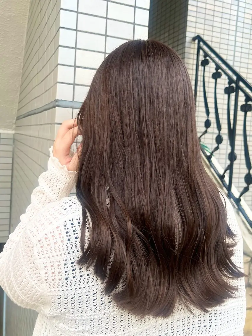 カラー 小原 里都のヘアスタイル