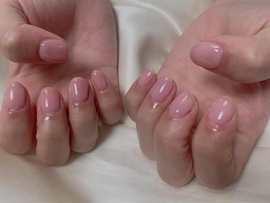 ネイル ワンカラーネイル ハンドネイル mogunail &blowのネイルデザイン