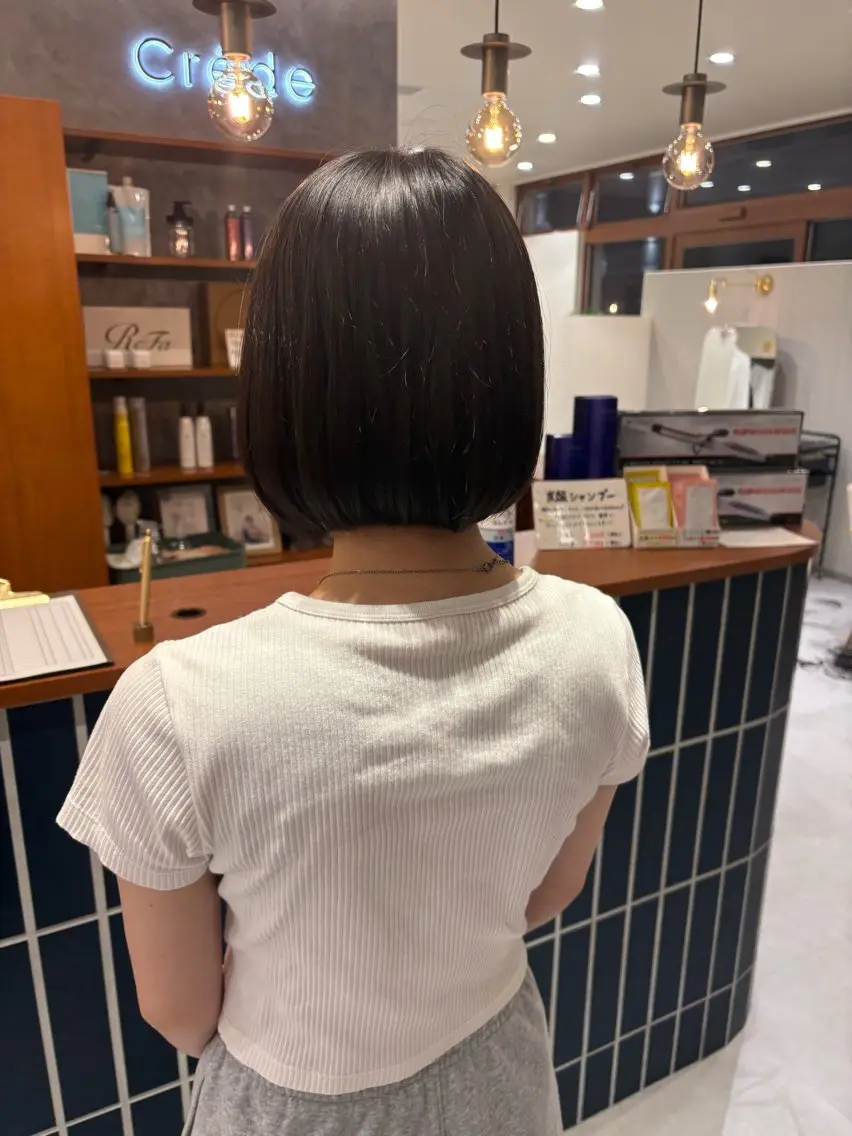 ショート 吉田 絢音のヘアスタイル