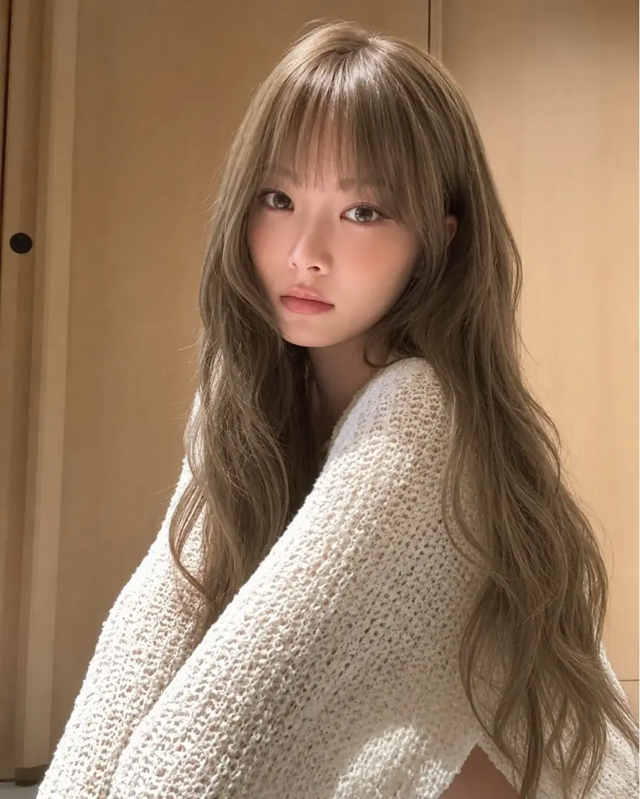 カラー 透明感カラー🫧 EMAのヘアスタイル
