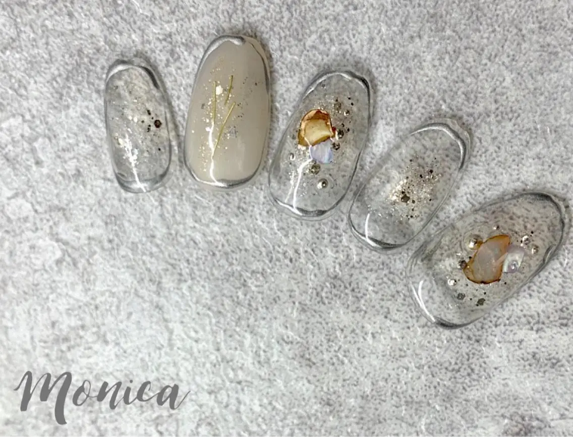 ネイル ニュアンスネイル nailsalon MONICAのネイルデザイン