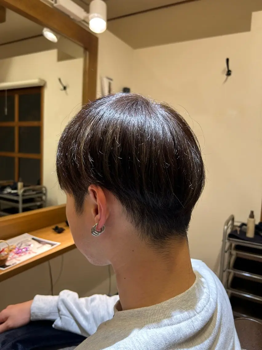カラー メンズ マッシュ カット ヘアカラー 鈴木 香奈のヘアスタイル