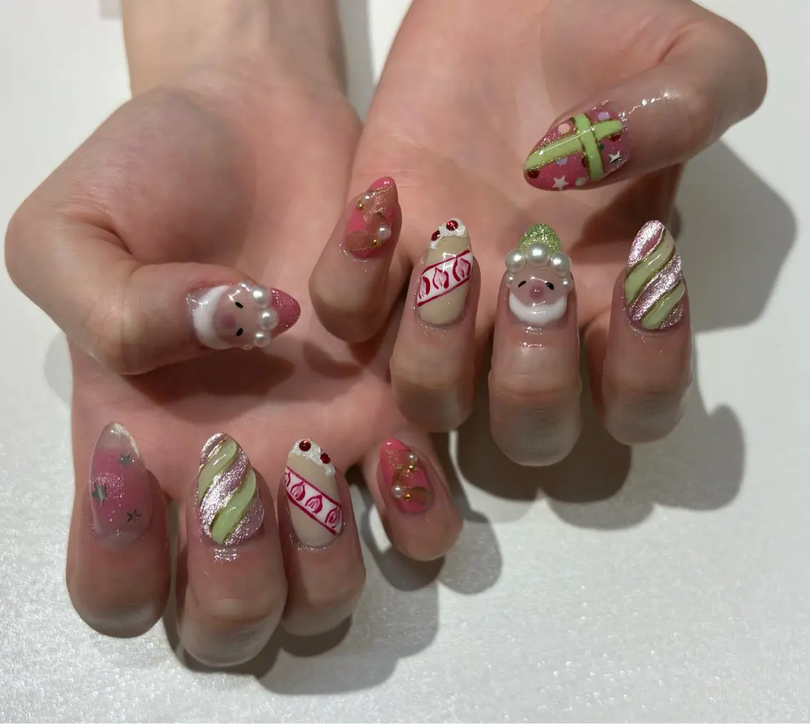 ネイル 冬ネイル クリスマス ハンドネイル NAILSALON ViViのネイルデザイン