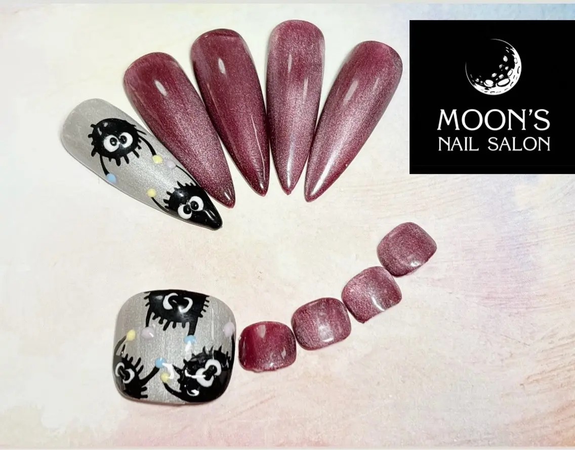 ネイル ハンドネイル フットネイル Moons nail 💅✨のネイルデザイン