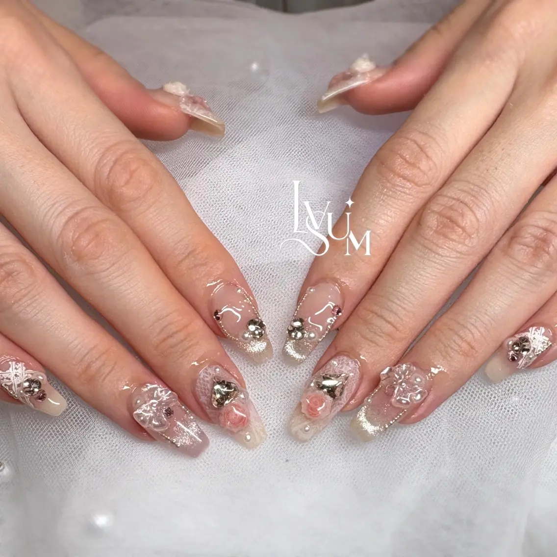 ネイル lvsum nailのネイルデザイン