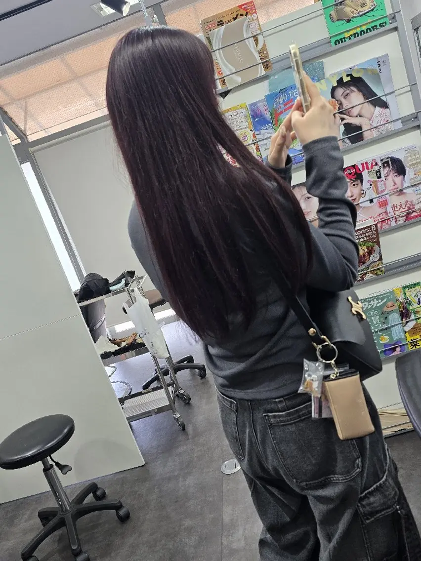 ロング カラー カット ヘアカラー 平田 広大のヘアスタイル