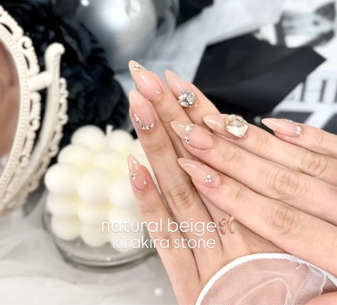ネイル オフィスネイル シンプルネイル ワンホンネイル ハンドネイル Blanche Ayaのネイルデザイン