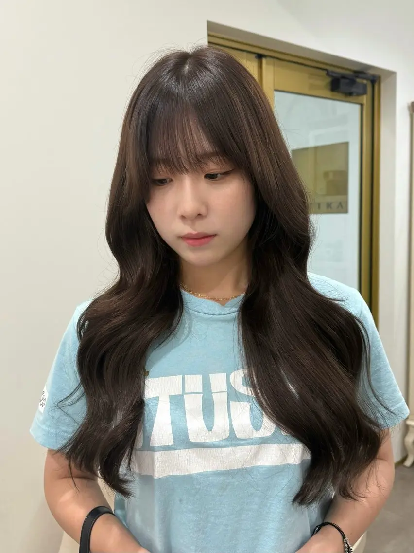 ロング 韓国風ヘア ロング MUTSUMI ORIKAのヘアスタイル