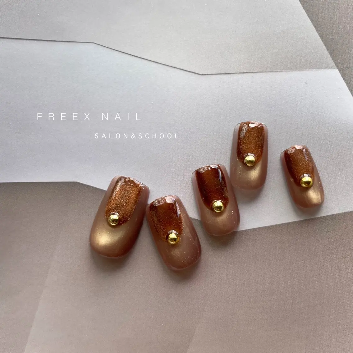 ネイル マグネットネイル ハンドネイル ハンドケア freex nail /ニュアンス/個性派のネイルデザイン