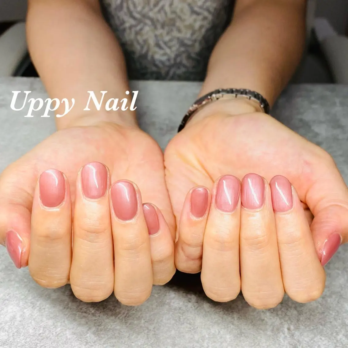ネイル オフィスネイル ワンカラーネイル ピンク ハンドネイル Uppy Nail ukyoのネイルデザイン