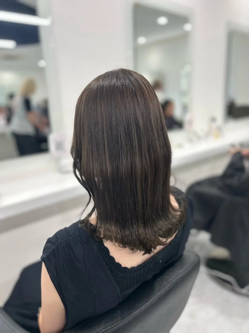 ミディアム カラー Kawahara WATARUのヘアスタイル