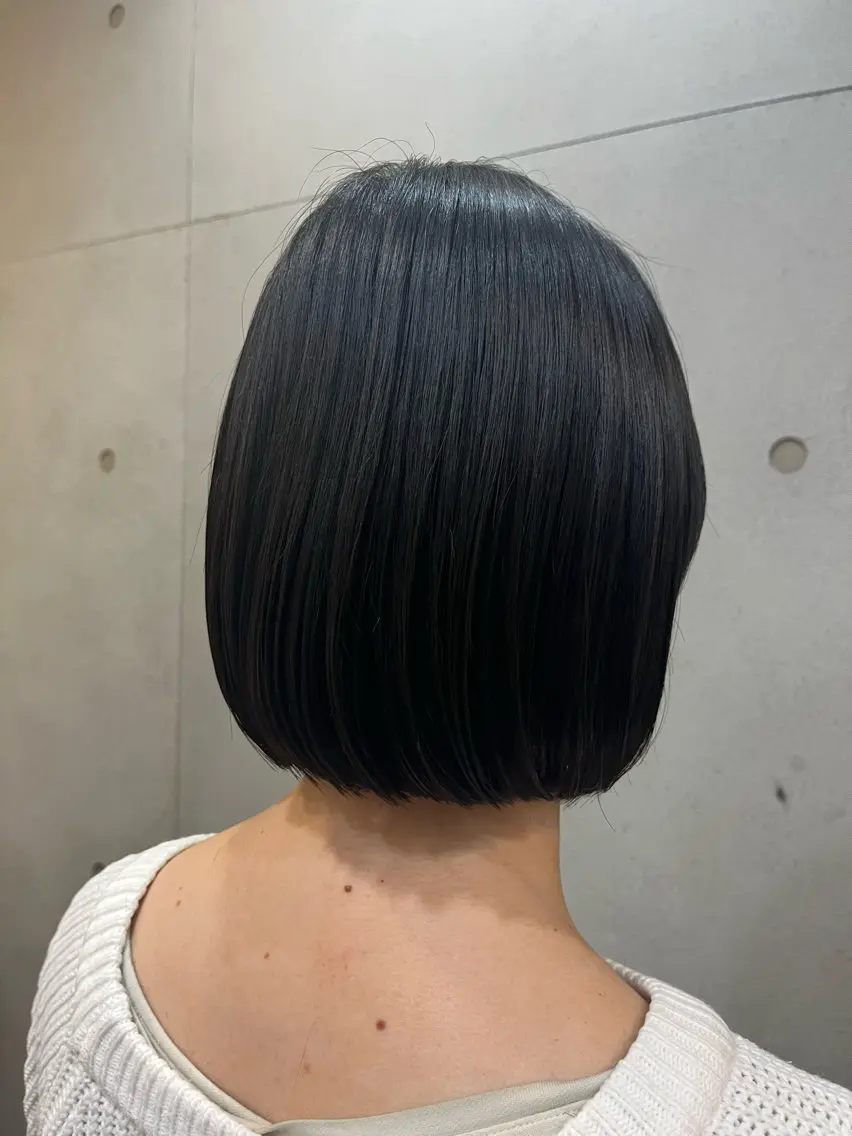 ショート ボブ おせ ちさとのヘアスタイル