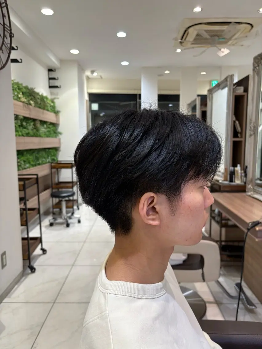 パーマ メンズ カット 縮毛矯正特化💎& 透明感カラー✨レオのヘアスタイル