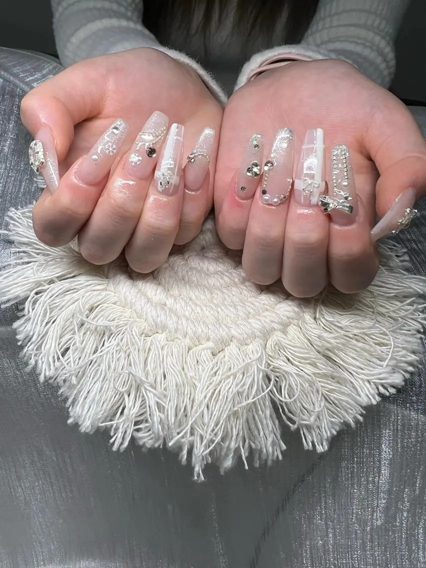 ネイル 長さ出し グラデーション キラキラネイル マグネットネイル ミラーネイル Lee Nails チップ長さだし専門店のネイルデザイン