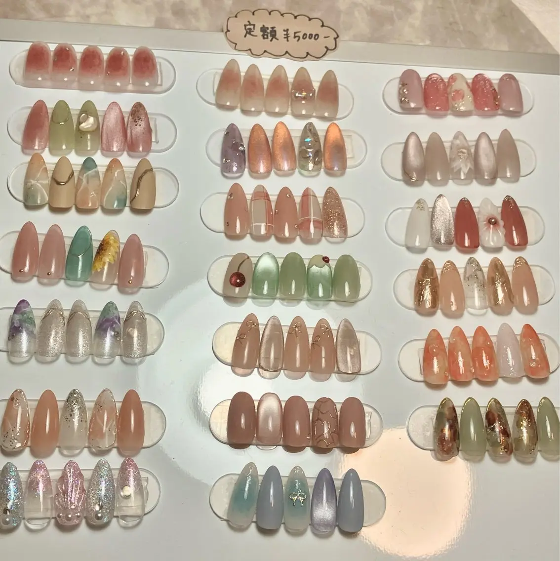 オフあり！デザインジェルネイル💅✨の写真