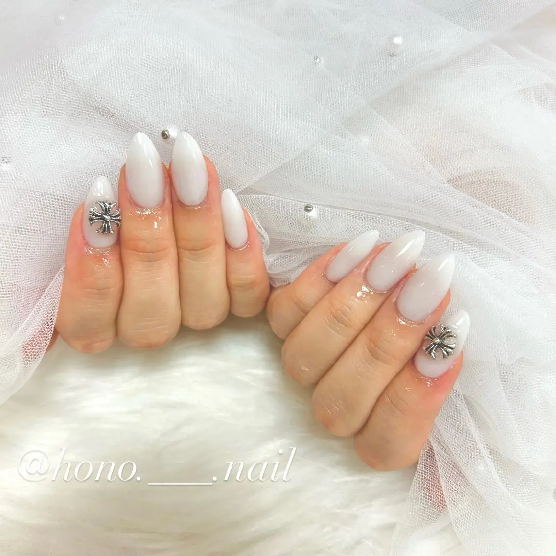 ネイル ハンドネイル NailSalo AriuMのネイルデザイン