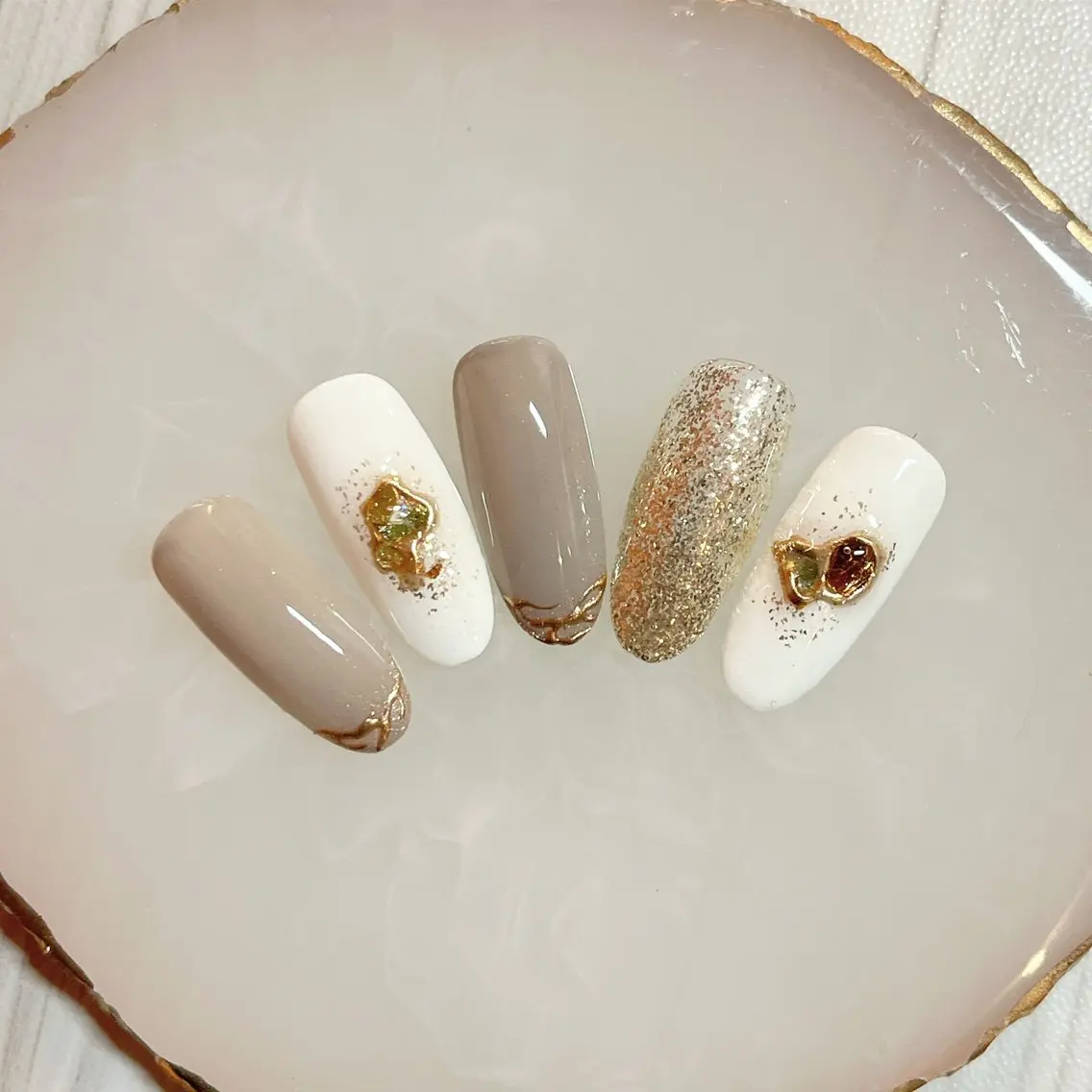 【HAND】ワンカラー+アート2本『オフなし』の写真