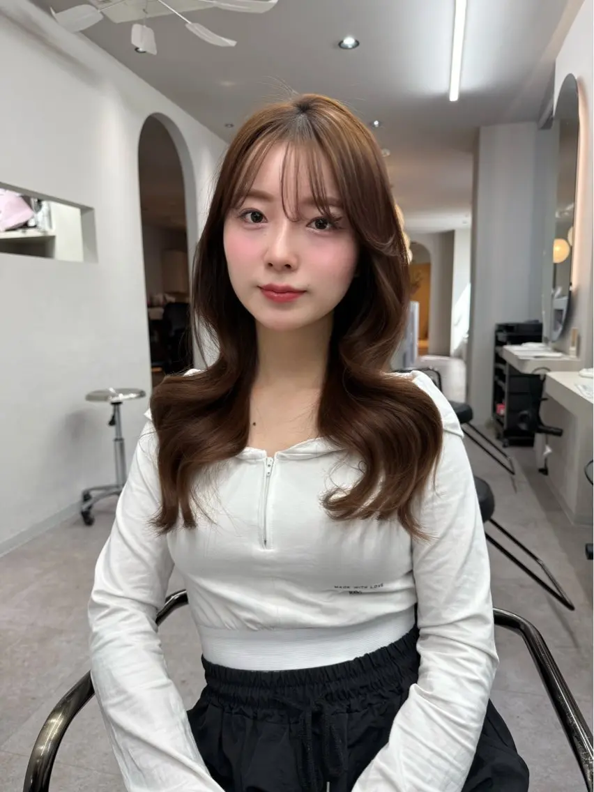 ロング カラー 韓国風ヘア レイヤーカット 平山 翔意のヘアスタイル