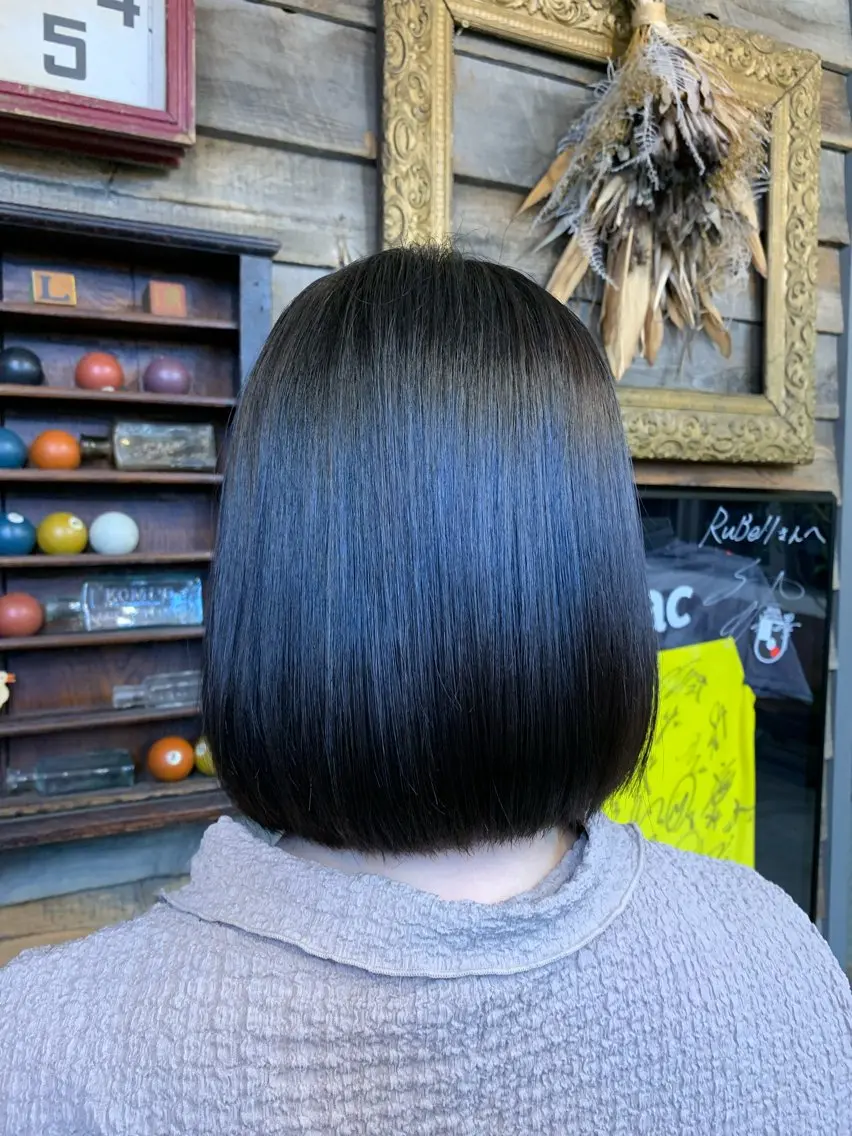 ミディアム ヘアカラー ヘッドスパ 山士家 慈葉のヘアスタイル