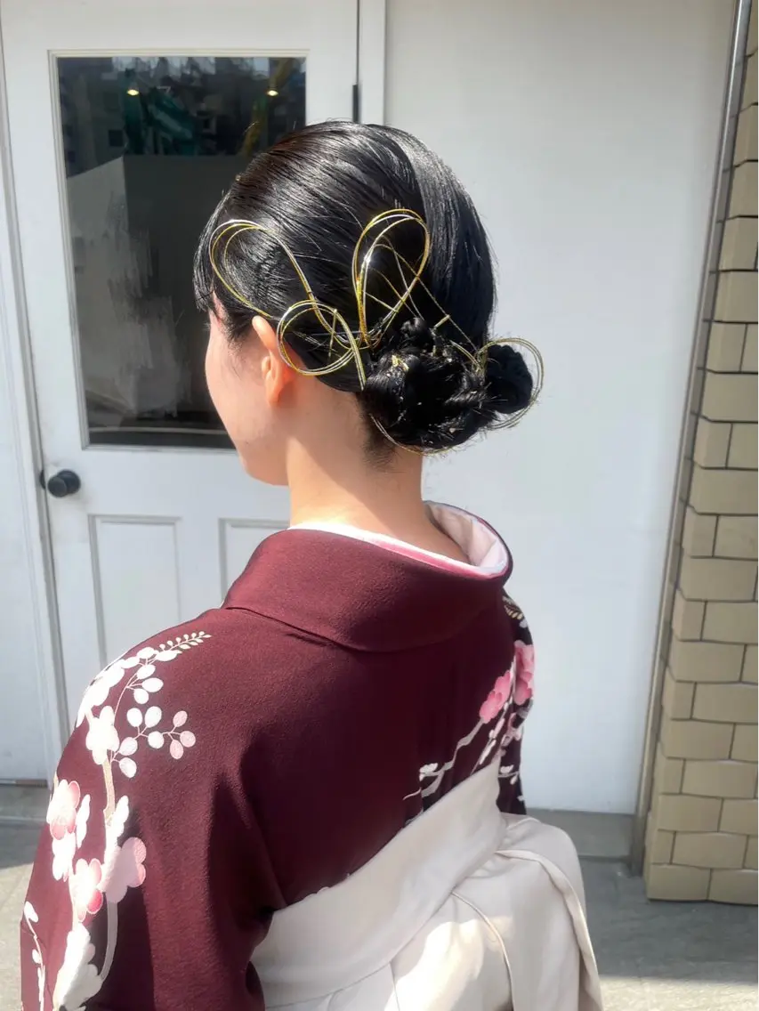 セミロング ヘアアレンジ 美髪× ヘアセット✨Araiのヘアスタイル