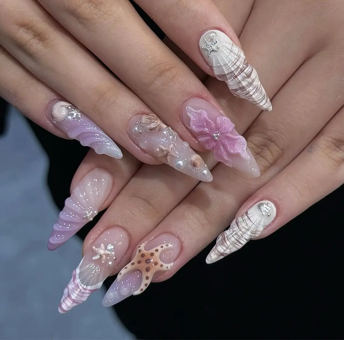 ネイル ハンドネイル XIINH NAIL SALONのネイルデザイン