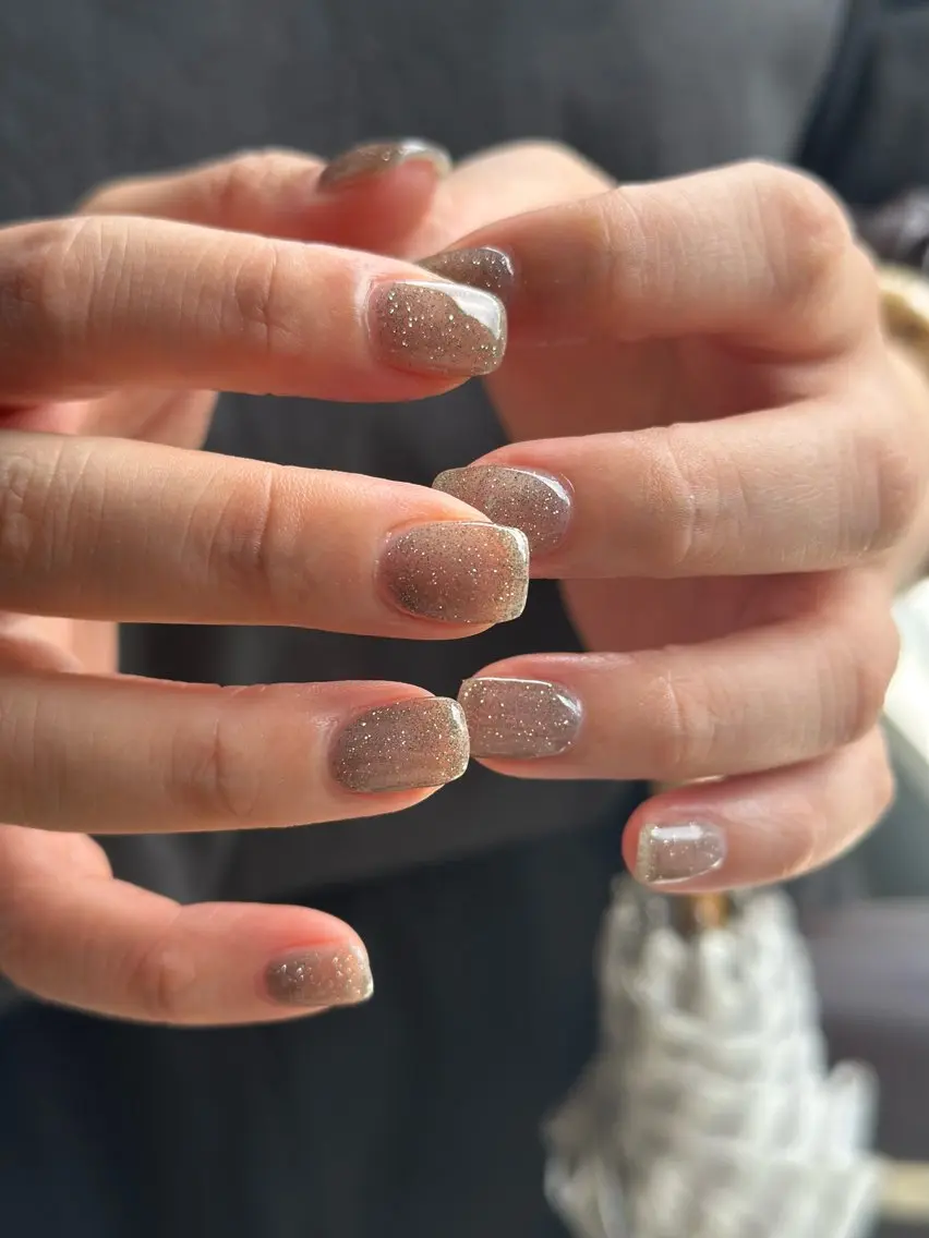 ネイル フラッシュネイル Signail +のネイルデザイン