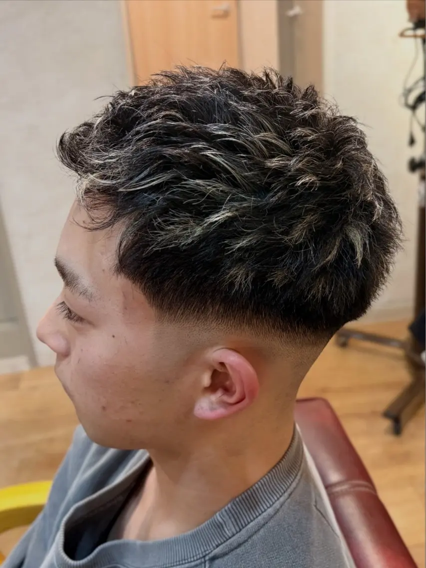 ショート カラー メンズ メンズ特化美容師/ スチャスティニーのヘアスタイル