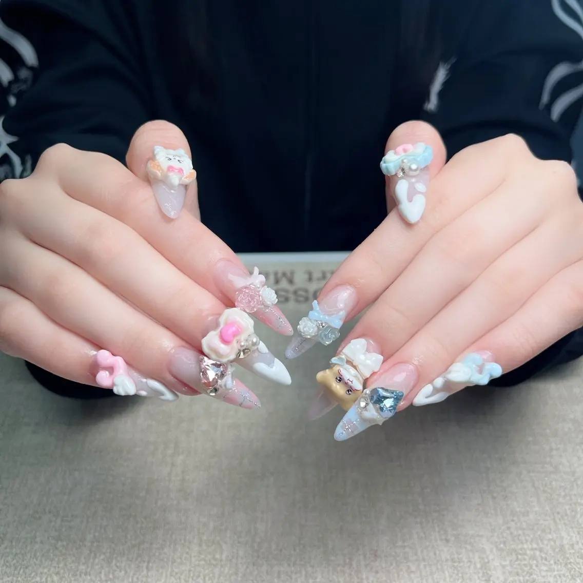 ネイル ハンドネイル ハンドケア Panda chan Novaのネイルデザイン