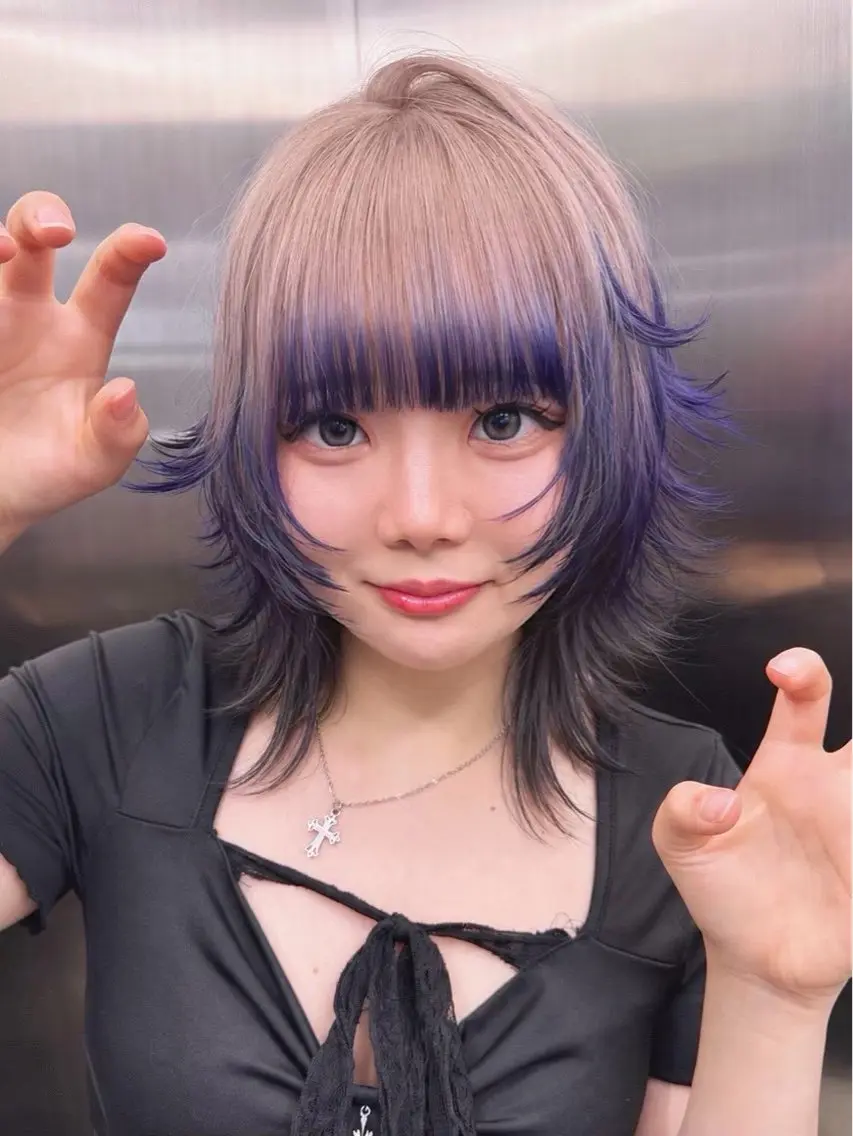 ショート ヘアカラー 池袋/ハイトーン/ デザインカラーのヘアスタイル