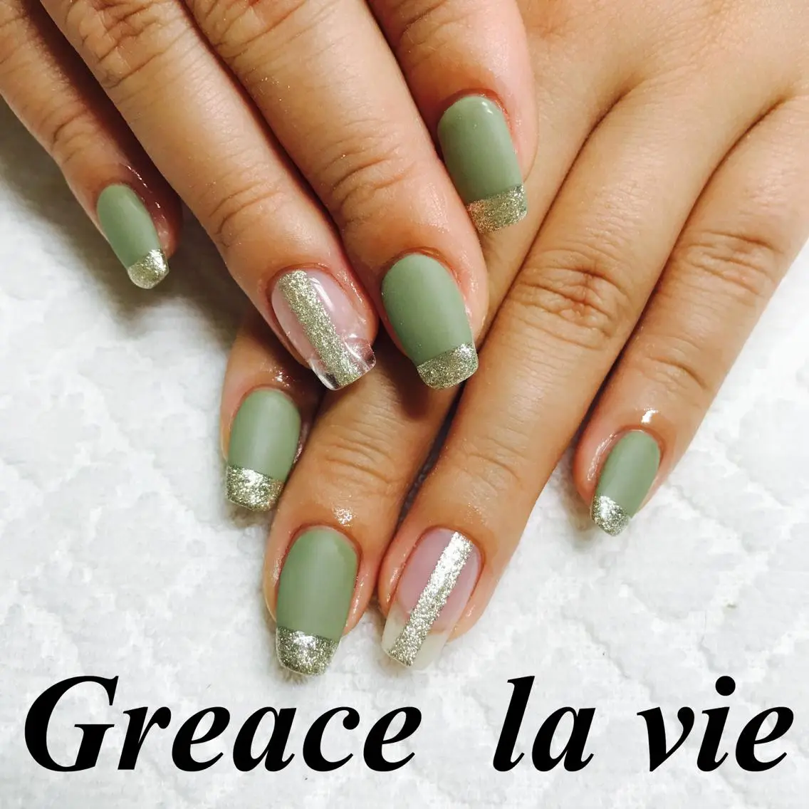 ミディアム カラー パーマ ヘアアレンジ キッズ ネイル マツエク・マツパ マットネイル Greace  la vieのネイルデザイン