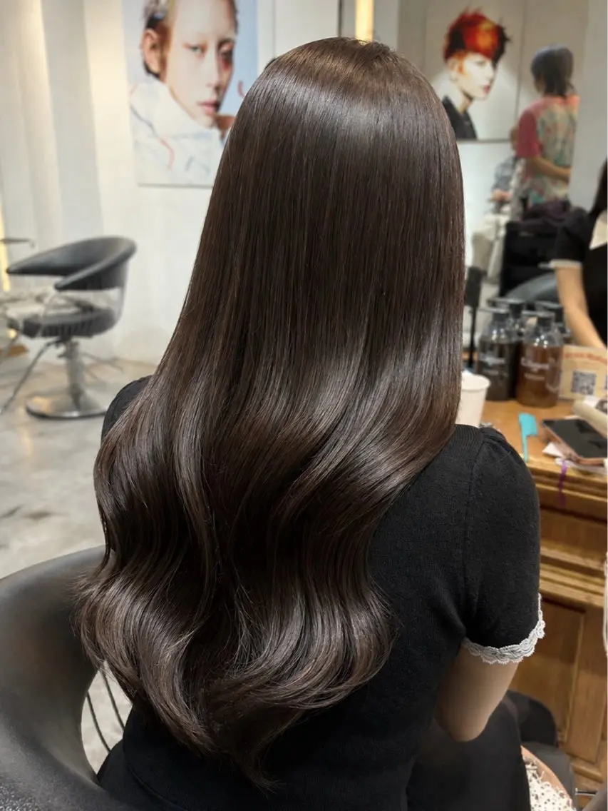 ロング カット ヘアカラー hina /レイヤー/艶カラーのヘアスタイル