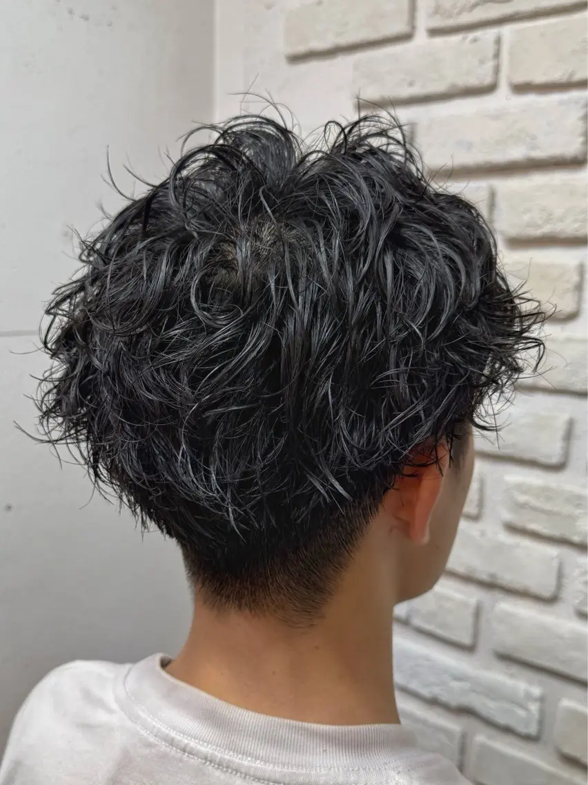 パーマ メンズ 池袋駅徒歩4分 hondaのヘアスタイル