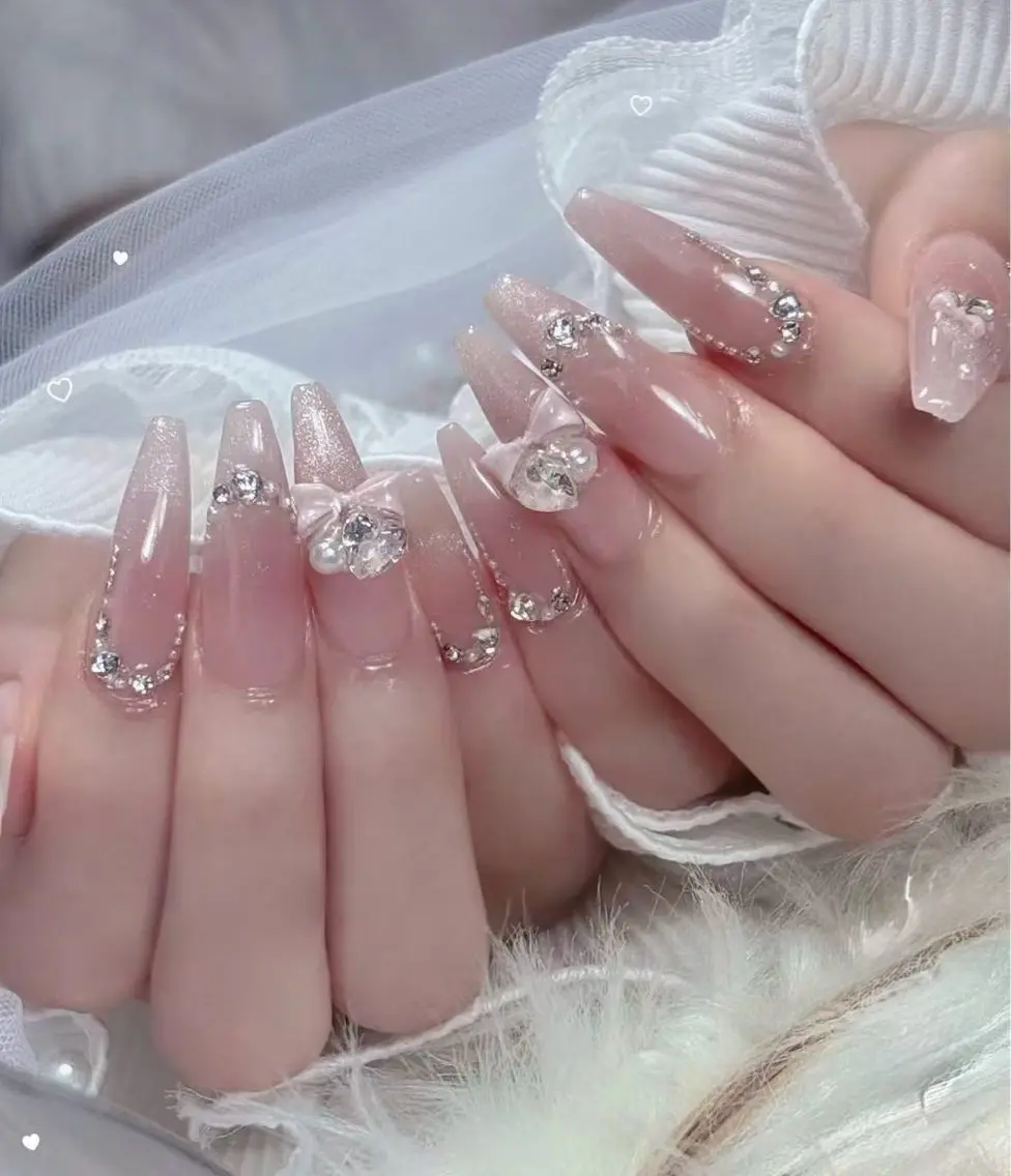 ネイル オーロラネイル べっ甲ネイル チークネイル 成人式 長さ出し ハンドネイル ハンドケア For you. Nail Salonのネイルデザイン