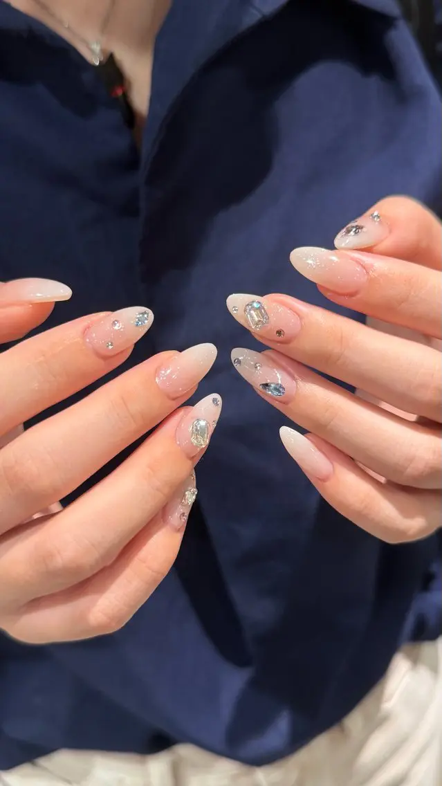 ネイル ハンドネイル lino u seinaのネイルデザイン