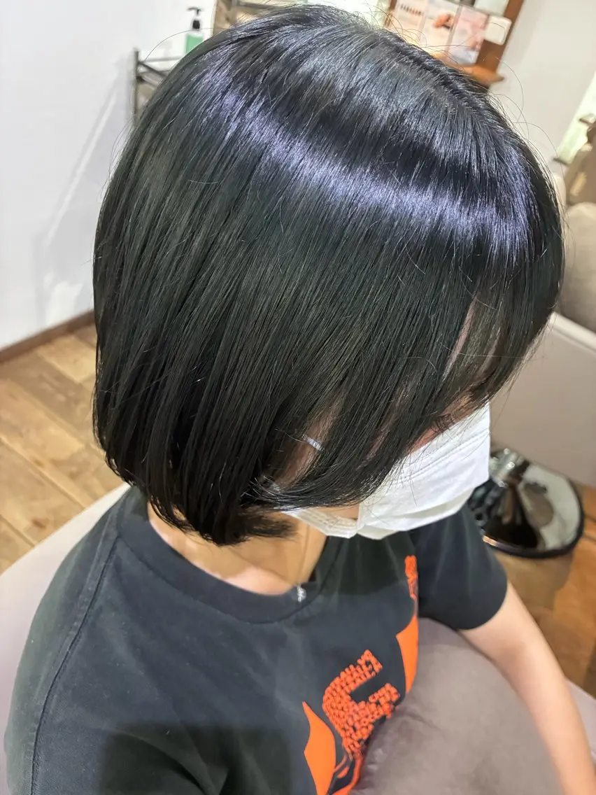 ミディアム 山口 千歌のヘアスタイル
